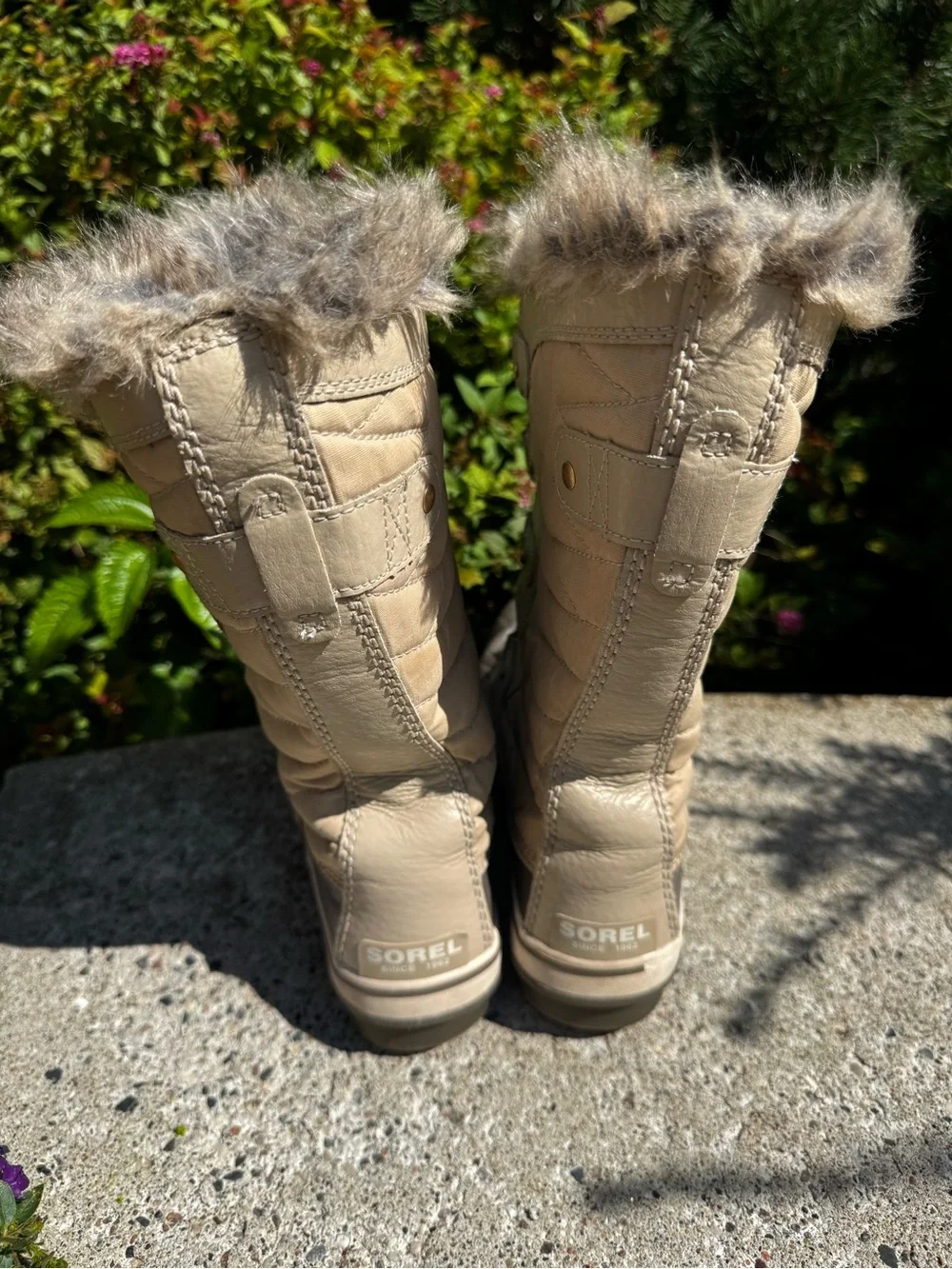 Sorel Women’s Joan of Arc Lace-Up Faux-Fur Winter Boots in Brown/Tan Size 7.5